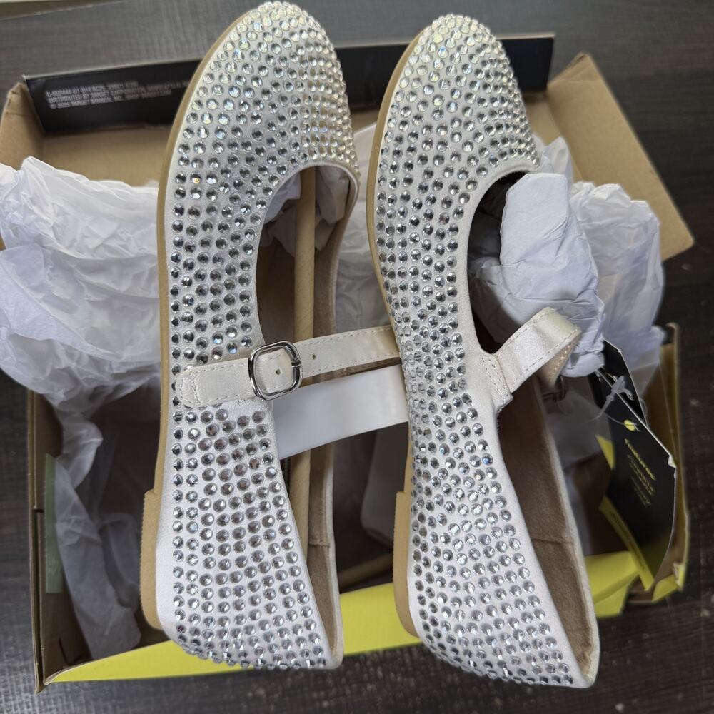NWT ArtClass Girls Size 2 White Rhinestone Mary Jane Flats Sparkle Dress Shoes